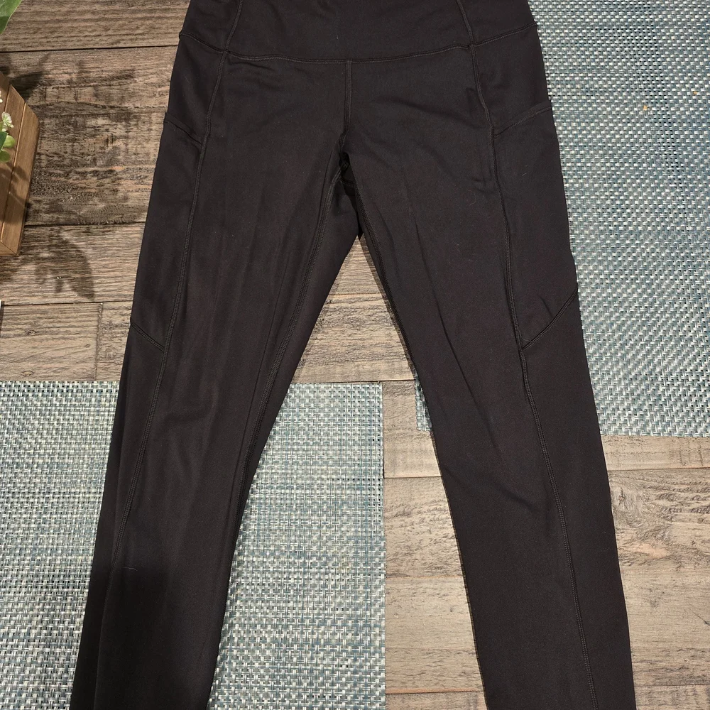 lululemon athletica Black High-Rise Pocket Leggings - Picture 1 of 3